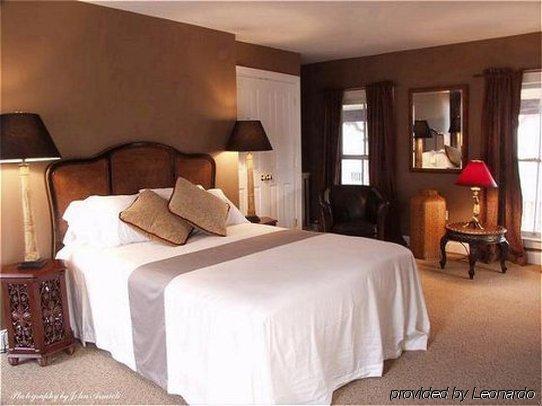 The National Hotel Frenchtown Room photo